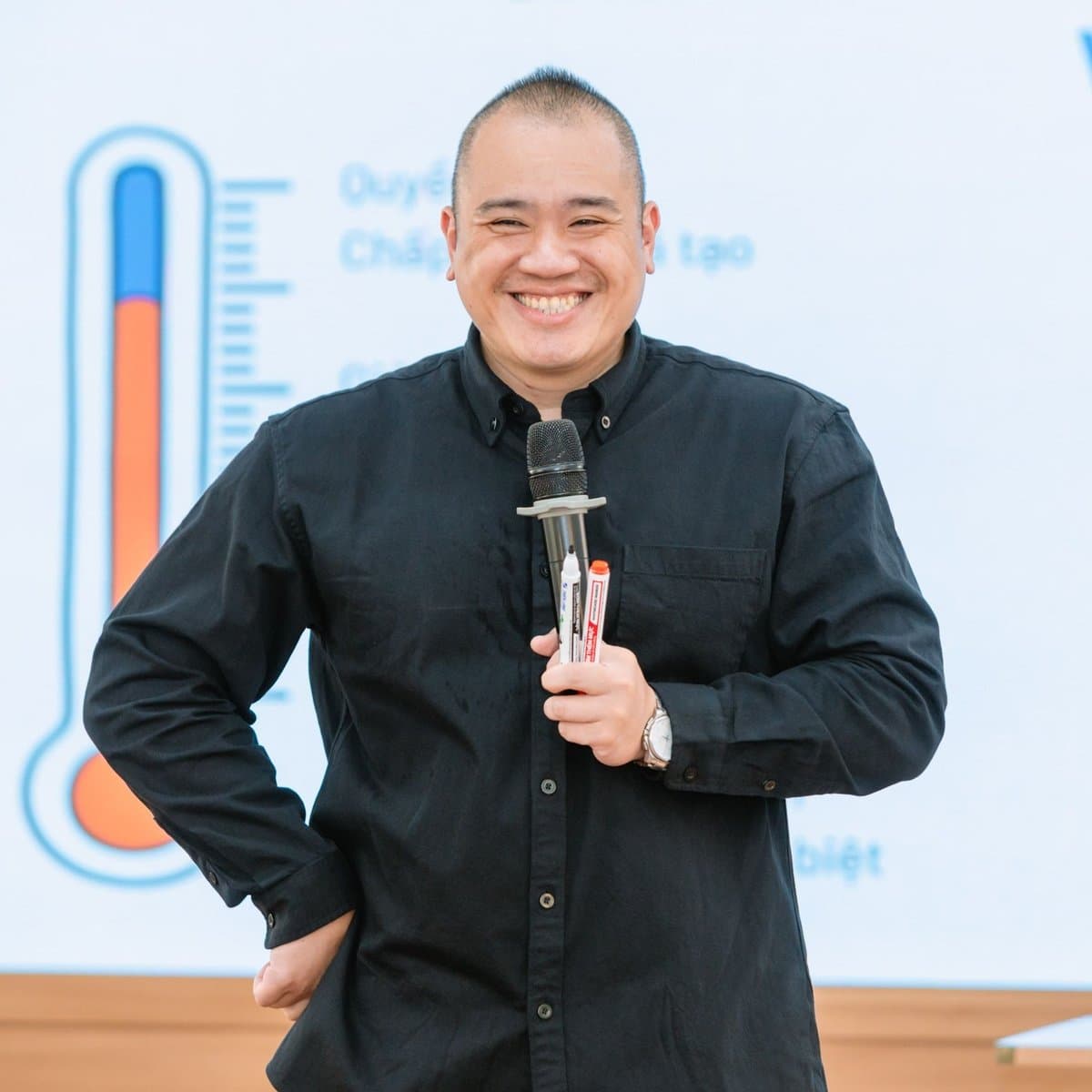 Vũ Hải — Business Consultant